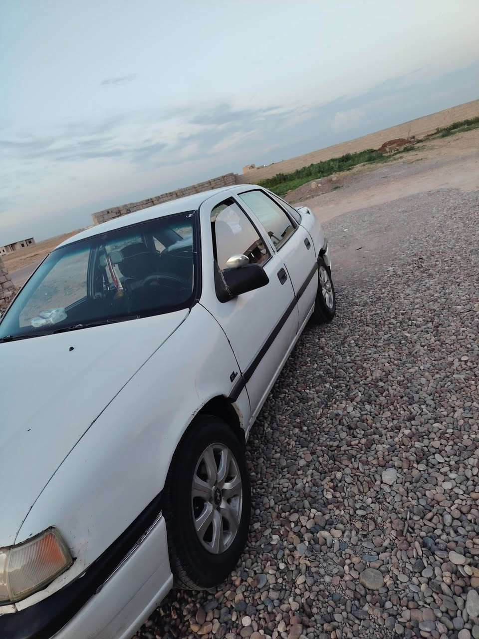 السلام عليكم
اوبل فكترا
حجم 18 
اللون ابيض 
كير محرك شرط 
صدر أمامي خلفي جديد
طخم تاير جديد 
باتري جديد كهربائيات كلها شغاله 
رقم صلاح الدين ألماني 
سنويه نافذه بل 2024
شرط التحويل و كاله
ملاحضة بيع نقد فقط بدون مراوس 
العنوان اسديره 
للاستفسار 
رقم الهاتف ***********
