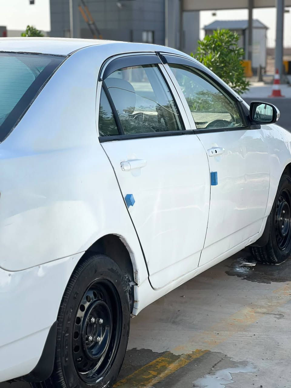 بي واي دي Byd  3 G 13بصمة المرغوب گير عادي بلاد فتحة بالقمارة سلايت  مكينة وكير مكفولات.البدي كفالة من التبديل والضربة القوية سيارة على وضع الشركة كشنات بلاد جلد تبريد ثلج سنوية مانافذة مشروع وطني تخم تاير كهربائيات مكفولة. جهاز تنبيه تحكم ستيرن موصفاته معروفة السعر 45 مكان ميسان عمارة ***********
