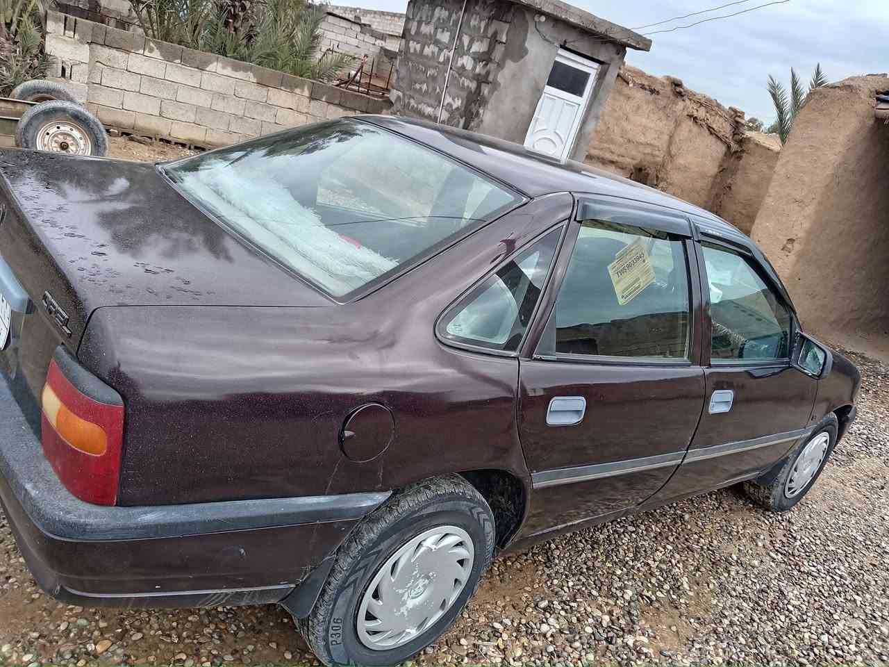 السلام عليكم اوبل فكتره موديل 91حجم 18كير محرك شرط صبغ جماليه فقط سنويه 2028دفتر بانزين   شرط التحويل السعر 45وبيهه مجال الاستفسار الاتصال علئ الرقم ***********
