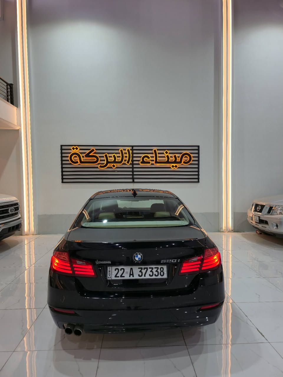 BMW 520I 2016 العروش
سعر:185 ورقة
موديل: 2016
وارد ألماني
لون : أسود
محرك:2.0 
ماشيه: 107000 Kilomtr
 مواصفات: سلايد ٥ بردات  كشن تدفئة نقطة عمي, رادار خلفي  
عنوان : أربيل المدينة المعارض معرض ميناء البركة 
***********
