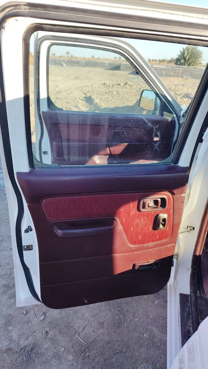 السلام ۈعـْليگمٌ-ٱلسّلٱمّ:ﯙرحـّمَة ٱللـّہ ۈبٌرگـّاتہ
سياره نيسان دبل
موديل 2009
رقم انبار تحويل ثاني يوم
السياره مابيه كل ضربه
محرك بخاخ
مكاني الانبار الفلوجه الكرمه 
الهاتف ***********
السعر 90 بيه مجال
