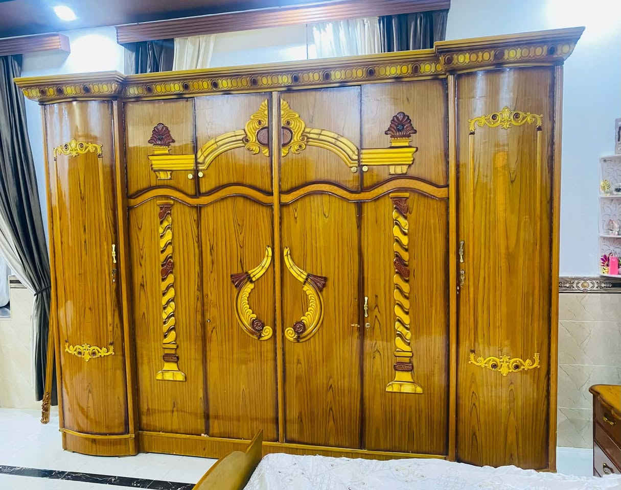 سلام عليكم توجد غرفه نوم مستعمله للبيع صاج عراقي السعر ٨٠٠ الف بي مجال *********** واتساب توجد خدمة توصيل
