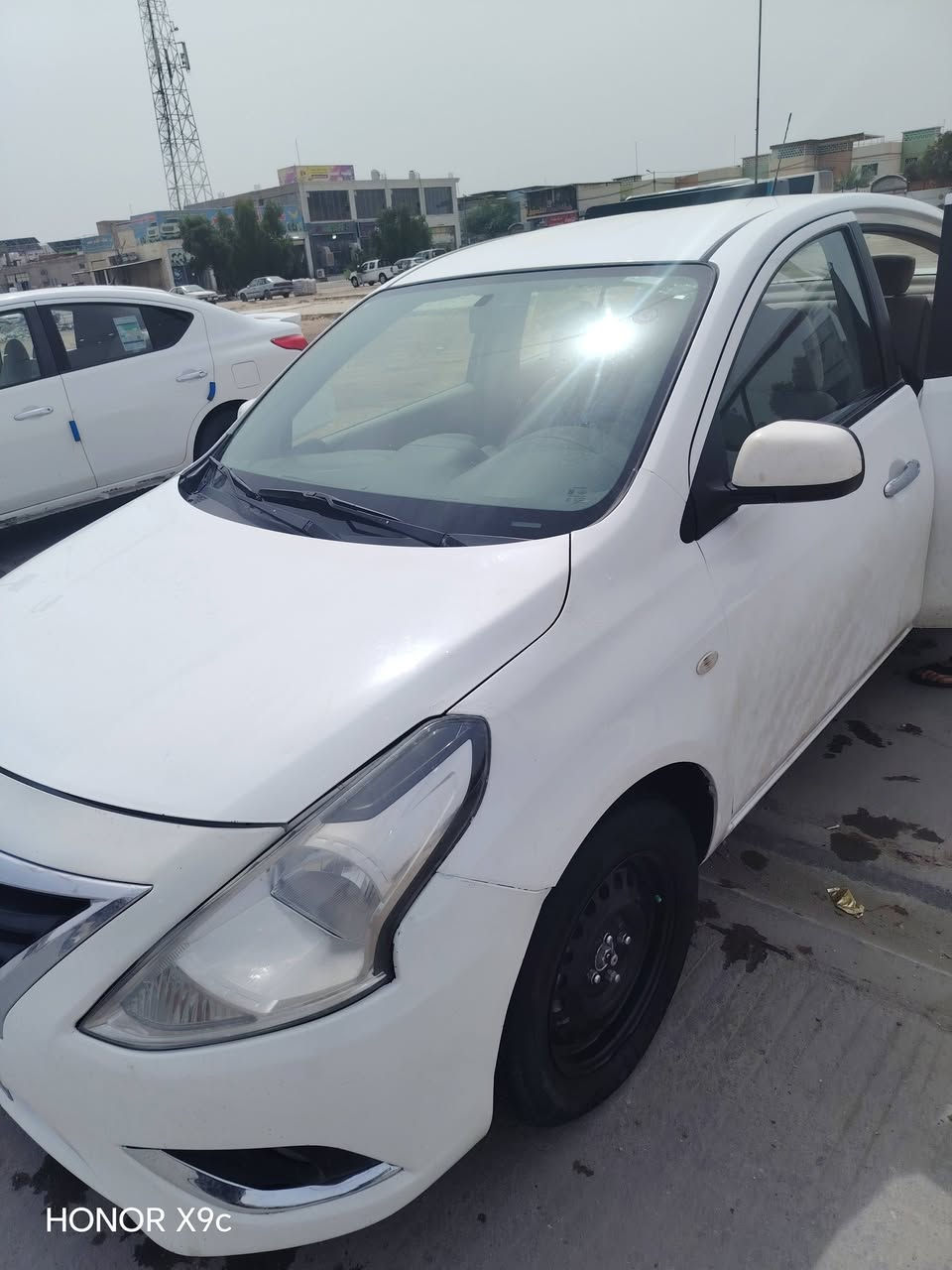 نسيان صني هندي بليته الزركه مديل 2022 كفاله عامه بيها بارد شبر بالجاملغ الخلفي اربيل بسم شركه وكاله تحويل مضمون مكاني نجف سعرها 100 وبيها مجال بسيط للشراي للاستفسار اتصل ***********
