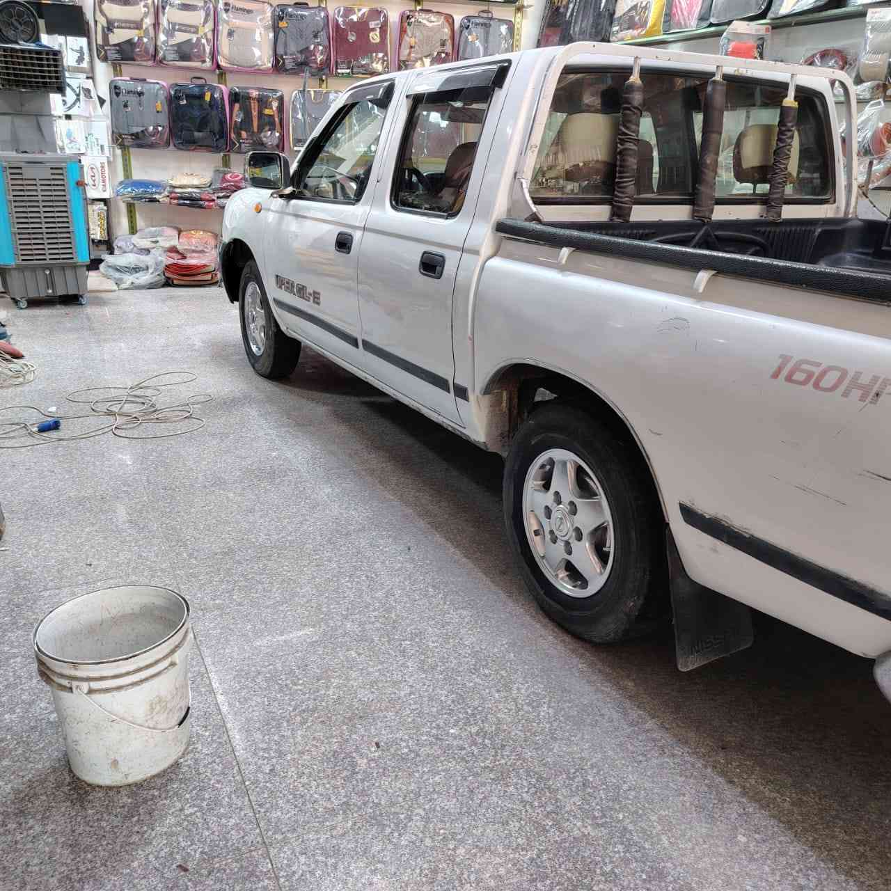 سلام عليكم نيسان للبيع ٢٠١٠ باب طين تبريد شغال رقم ذي قار كامل مواصفات تحويل ثاني يوم المكان ذي قار سوق الشيوخ النتصال ***********
