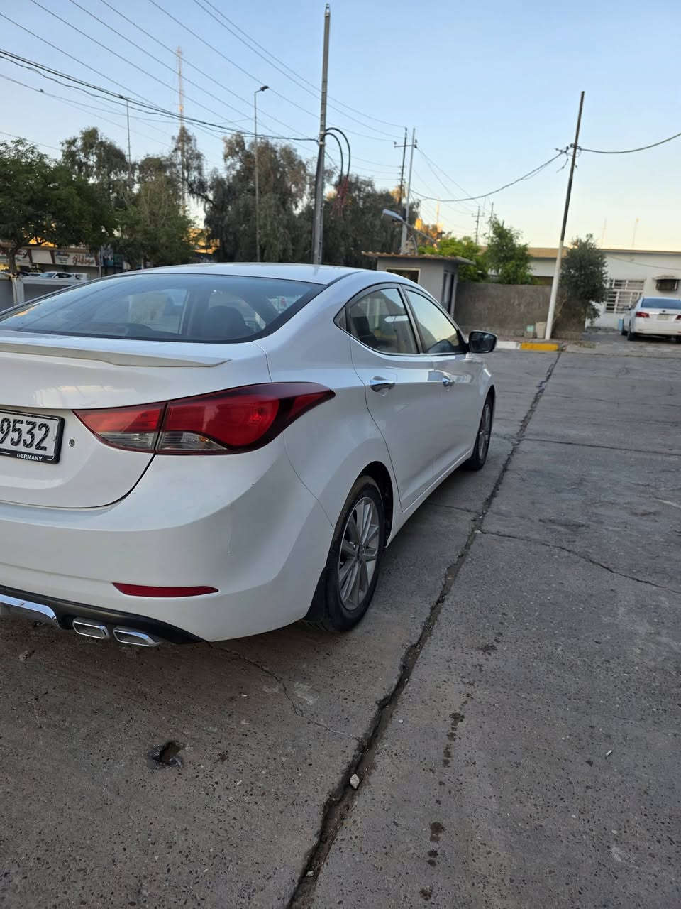 سلام عليكم
النترا 2016 خليجي محرك 2000 رقم كربلاء دولي بأسمي بيها شبر صبغ ب البنيد والباقي كفاله عامه كير ومحرك كفاله حداديه خير من الله تبريد شغال فول مواصفات ماعده البصمه سياره حلوه ونظيفه استخدام شخصي مكان السياره كربلاء السعر 140 الشراي يتصل ***********
