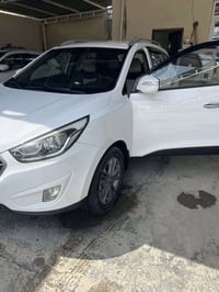 توسان موديل 2015 خليجيه  محرك وكير عل الشركه كفاله  تبريد تحكم مقود شا...