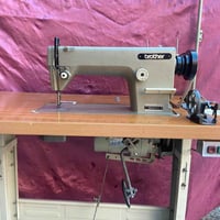 ماكنة خياطه نوع براذر موديل 111 نظيفه جدا بسعر ب 225 مكاني بغداد مدينة...