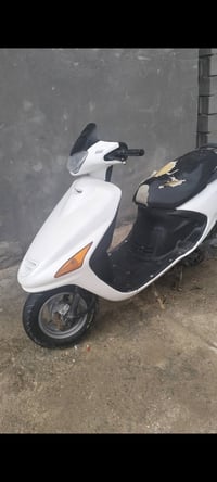 فراشه فحل مجفته صار شهر كلشي شغال بس باتري نقصها 07819131667