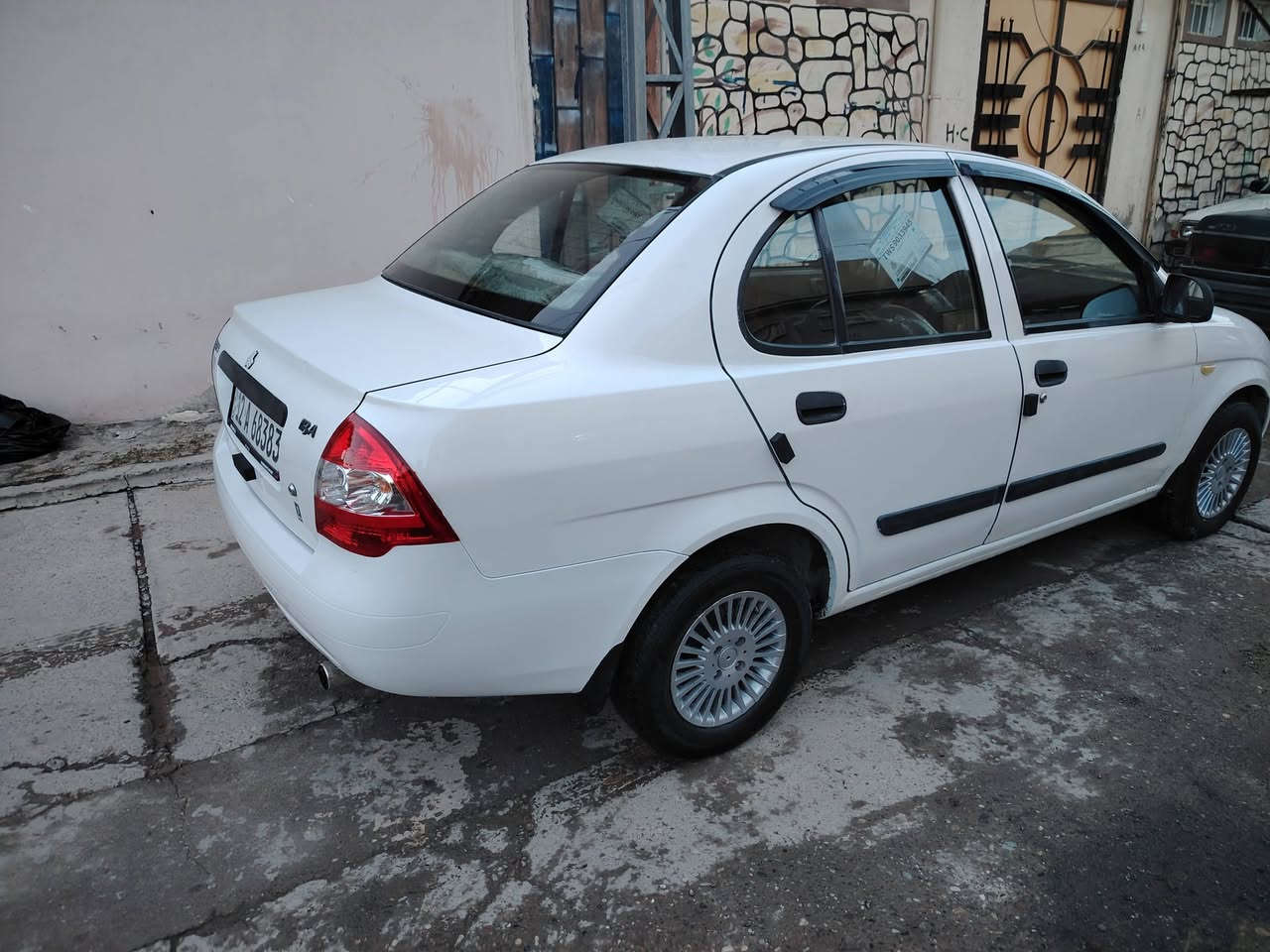 سايبا طيبه موديل 2012
شرط التحويل والوكالة
هزه جديده رقم اجنبي
كير ومحرك شرط 
سياره بدون ضرر ولا صبغ فقط باب النفر بخ
سعر 46 وبيها مجال بسيط
***********
***********
