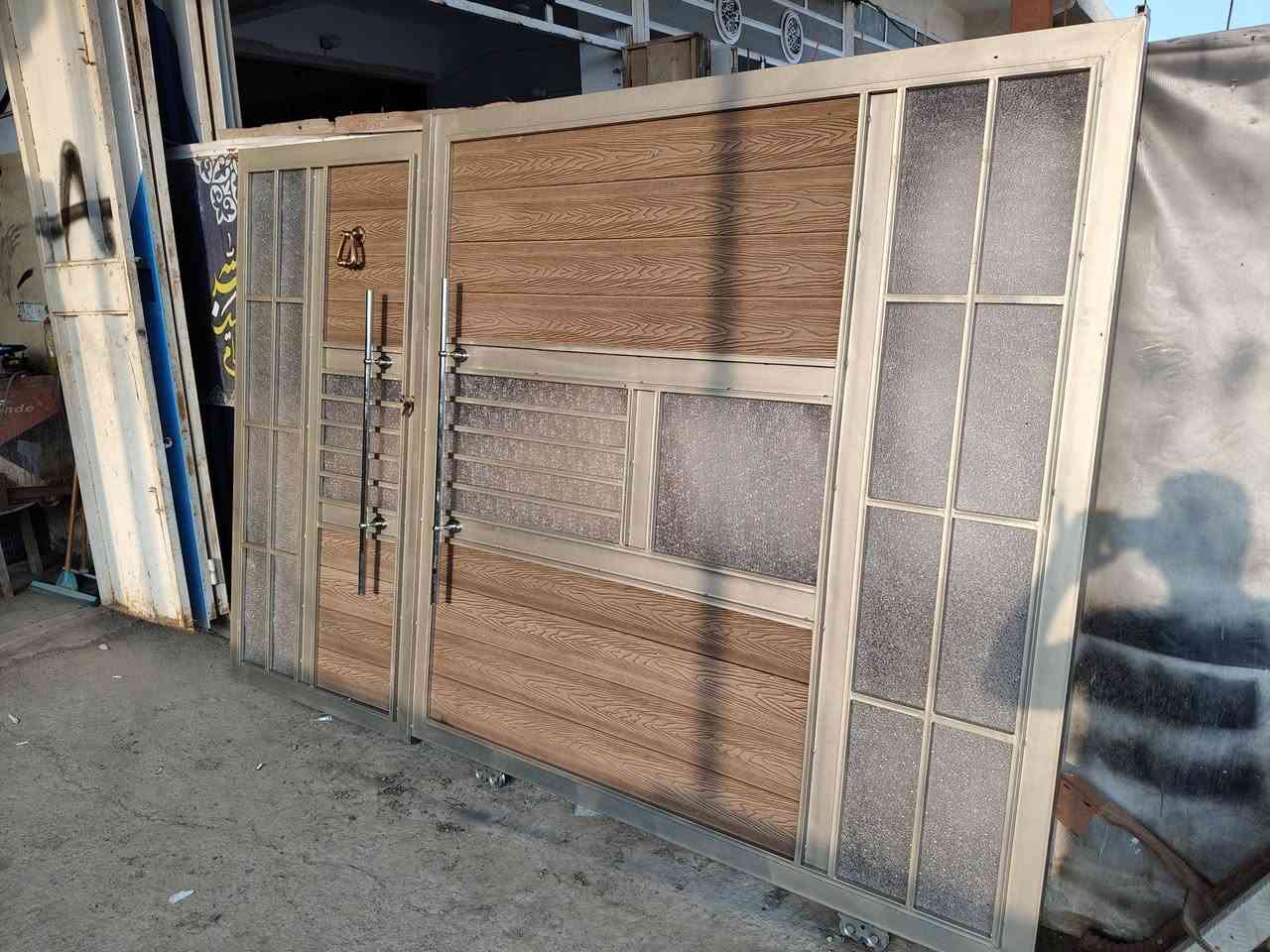 اختار النموذج العجبك وعوف الباقي علينة 🤝🏻⛓️‍💥

وخليك متميز وية حدادة سيف الوائلي 🧍🏻‍♂️

 سوي تاك لكل شخص عندة بناء  🚪

جايك بيدك ☕وجكارتك🚬 واستمتع بل صور 📸

اسعار خاصه لاصحاب البيوت الابنيه الكاملة 🏢

 معمل حدادة سيف الوائلي ابو أيليا 

لعمل كافه اعمال الحداده ابواب ـ شبابيك ـ كتائب ـ ابواب خارجية  - مراجيح 🔳🔨

 العنوان ـ كوت ـ حي الحكيم قرب المجسر 

تخفيضات»»»»
 ﷼» » سعر المتر ملم ونص تركي الشباك 45 الباب 50 
﷼»  » سعر 2 ملم ثقيل تركي  الشباك 60 الباب 65 

الاستفسار مراسله الصفحه او اتصل ع الرقم
 التالي ***********
