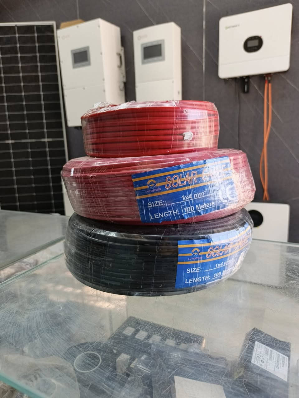 📢🔥 تم وصول كيبلات DC دبل عازل 🔥📢

⚡ كيبل 6 ملم – دبل عازل ✅
⚡ كيبل 4 ملم – دبل عازل ✅

🔄 اللفات: 100 متر أصلية 🎯
📦 البيع: جملة & مفرد – كميات حسب الطلب 🚛
💰 بأسعار مناسبة ما تنلكه بالسوق 🏆

🌞💡 مثالية لمشاريع الطاقة الشمسية
✔️ أمان عالي 🛡️
✔️ اعتمادية قوية 💪

✨ اطلب الآن وخلي شغلك مضمون ومضبوط ✨

للطلب أو الاستفسار:
✉️ راسلونا على الصفحة مباشرة
📞 اتصلوا على الأرقام:
📲 *********** / ***********
      ***********
📍 العناوين:
🏙️ الفرع الرئيسي: بغداد – شارع الصناعة – فلكة رئاسة الجامعة التكنولوجية
🏡 الفرع الثاني: أبو غريب – منطقة الشيحة
