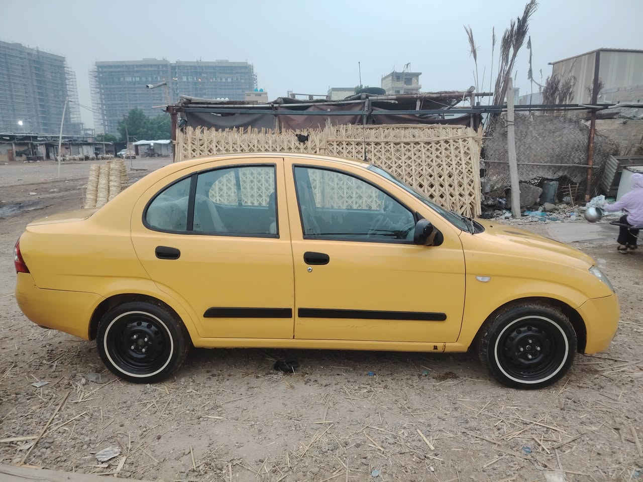 السلام عليكم طيبة مديل 2016 رقم بغداد بسمي سيارة حلوة بيهة بس هاذا الجراد البنيد مكاني بغداد الكاظمية سعرهة 38 ورقة بيها مجال بسيط ***********
