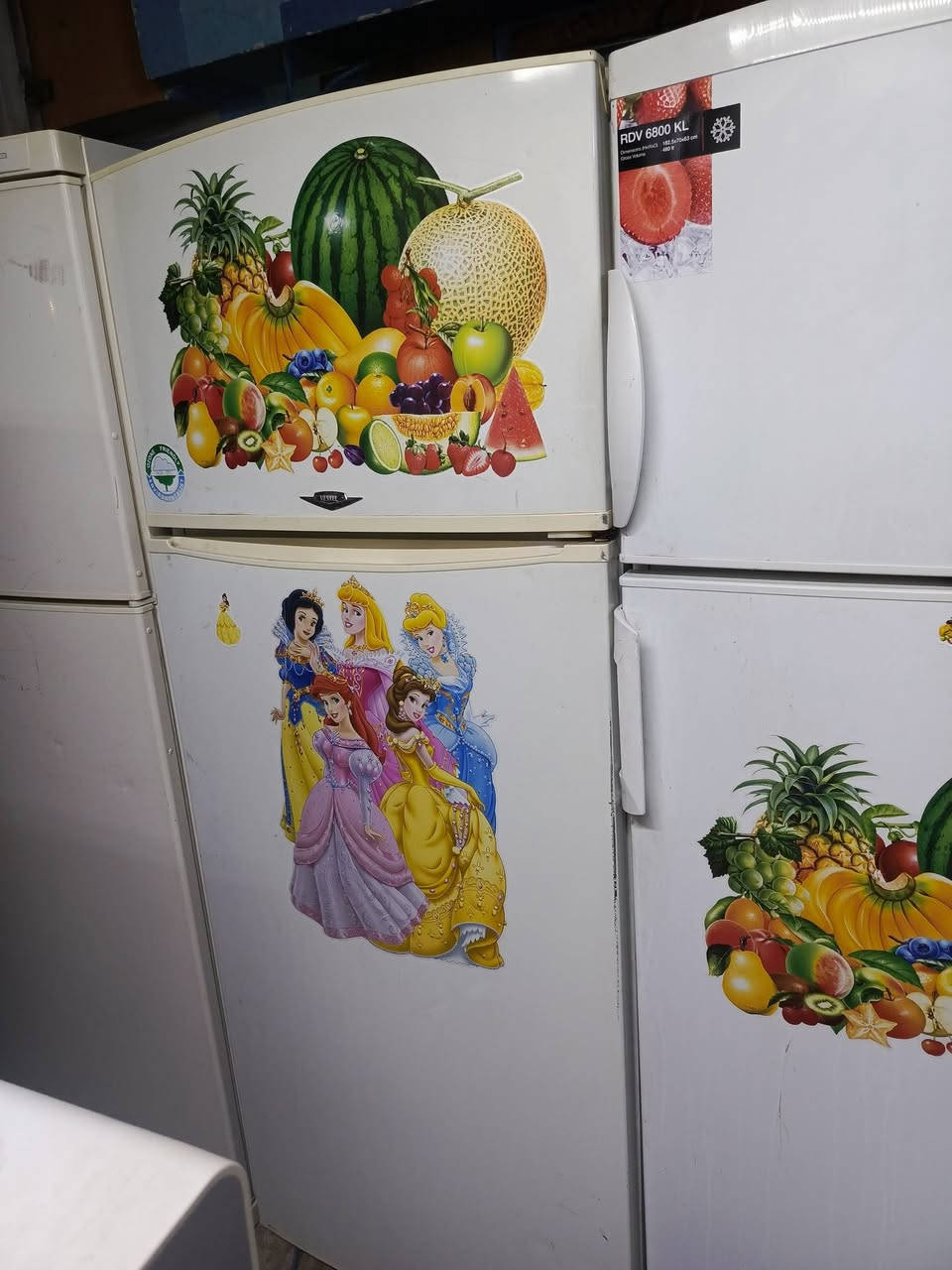 سلام عليكم
ثلاجات للبيع كلهه بشرط وضمان 10ايام الاستفسار ***********واتساب
