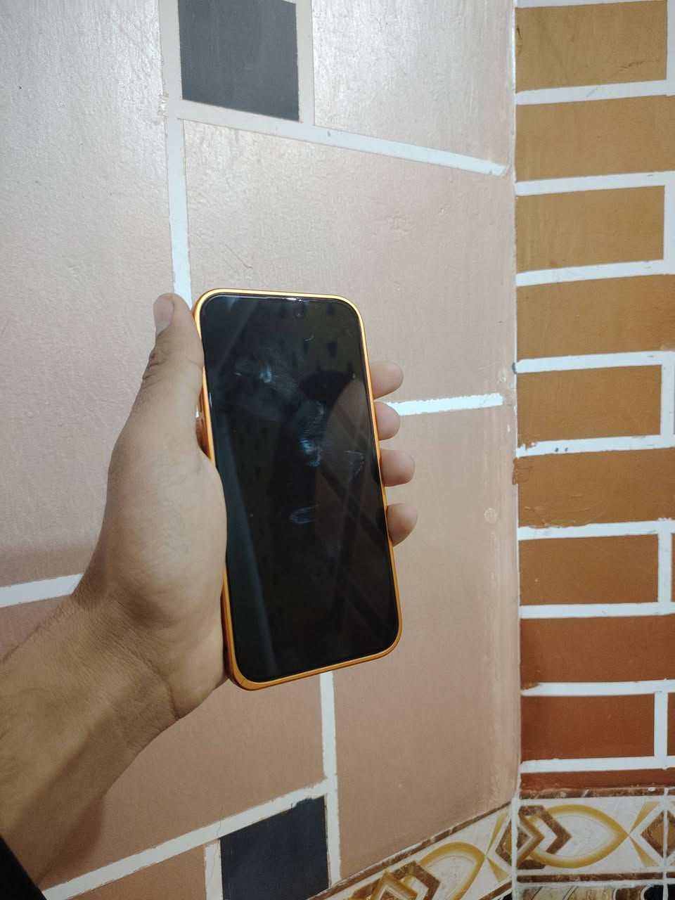 ايفون ١٤ برو ماكس سعر ٧٧٥ وبيه مجال
ذاكرا ٢٥٦ 
نموذج M الاصلي النسخه العالميه 
خطين 
مكفول كفاله عامه فقط ضهر مكسور 
مكاني ناصرية سيددخيل 
رقمي *********** متوفر واتساب
