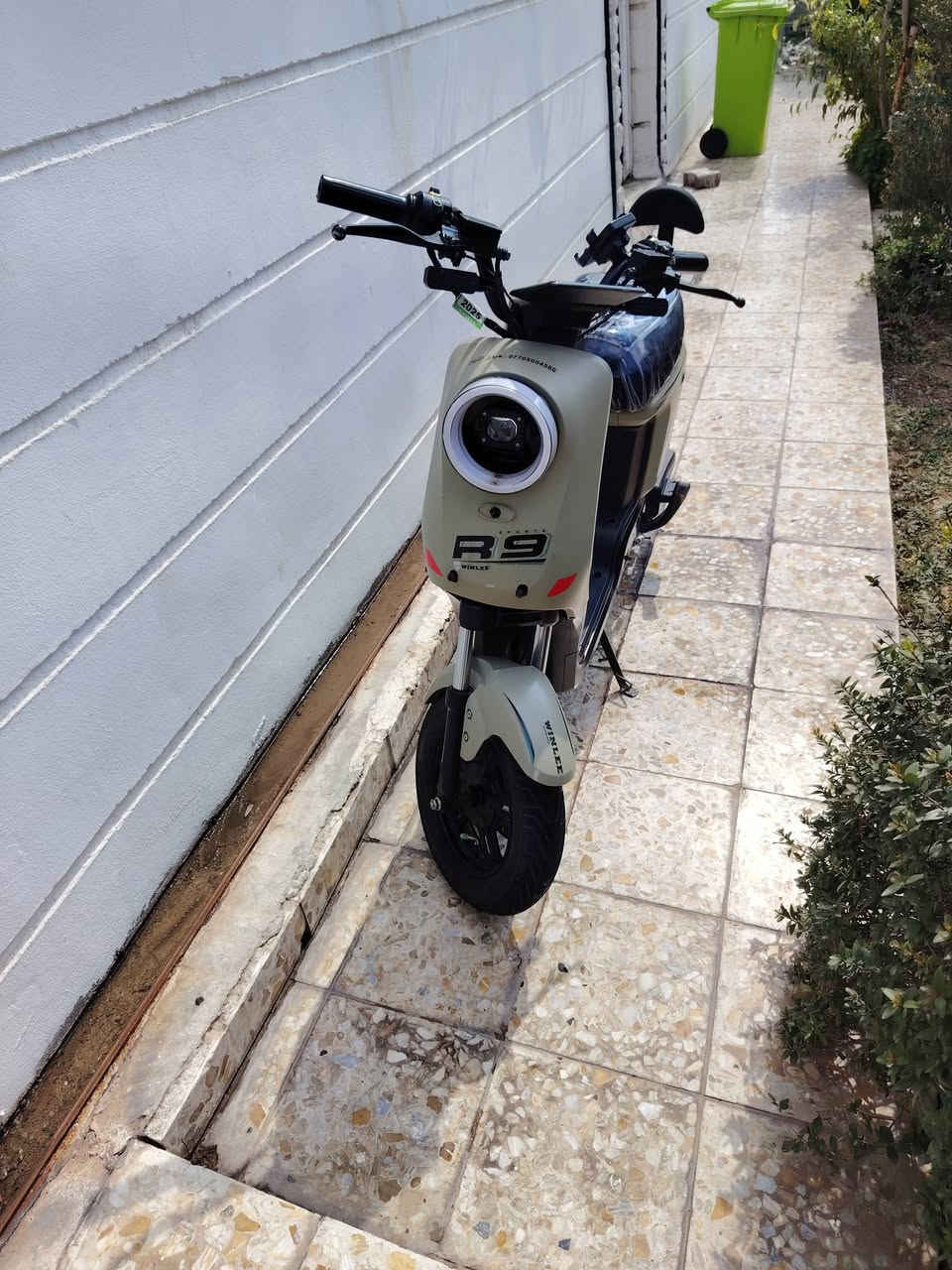 بايسكل شحن ار ٩ فول مواصفات ٢٠٢٥ كله شغال بلوتوث شغال تشغيل عن بعد قاعده مبايل بطاريات جديدة تايرات جديدة اي عيب مابي السعر ٤٥٠ وبي مجال كركوك حي عدن بيع مستعجل عليه الموشراي لا يدوخني


**إذا كنت صاحب هذا الإعلان وتريد حذفه لأي سبب، رجاءا أرسل رسالة إلى الدعم الفني**