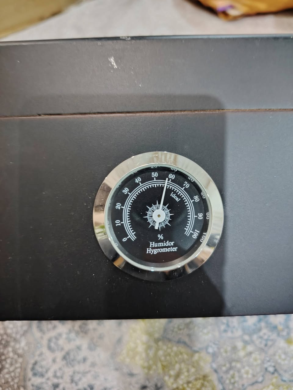 السلام عليكم ورحمة الله وبركاته
بوكس خشبي وبيها مقياس رطوبة السعر ١٥ الخشب طبيعي


**إذا كنت صاحب هذا الإعلان وتريد حذفه لأي سبب، رجاءا أرسل رسالة إلى الدعم الفني**