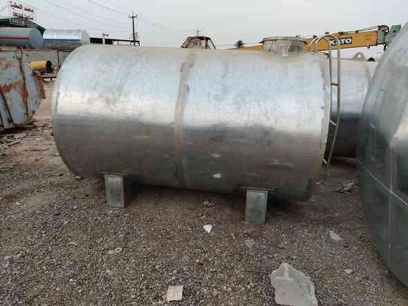 سلام عليكم من رخصت ادمن عندي تانكي 10.000الف و 5.000 مغلون اسعار مناسبه اتصل ع رقم ***********
