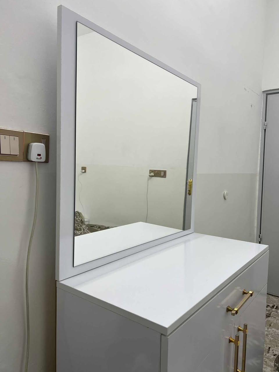 مێزتەواڵێتی پاکو جوان زۆر زۆر تازەیە دوکۆمەدی لەگەڵە  نرخی زۆر مناسبە ماڵی دۆستە مشتەری نامە بنێرێ


**إذا كنت صاحب هذا الإعلان وتريد حذفه لأي سبب، رجاءا أرسل رسالة إلى الدعم الفني**