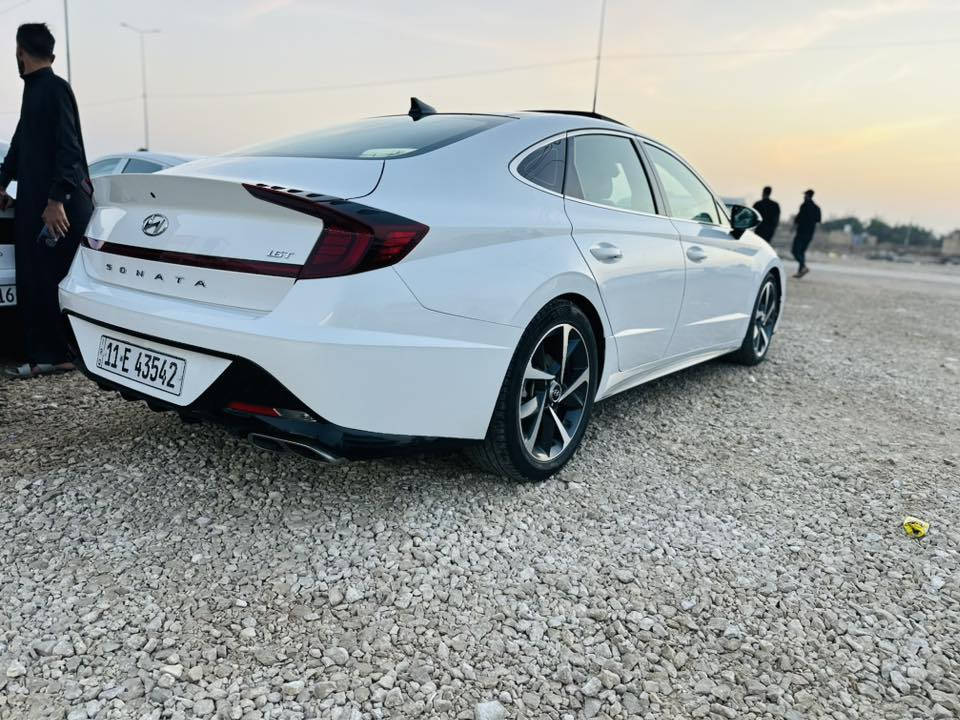 سوناتة موديل 22فول مواصفات محرك تيربو وارد امريكي حادثة جاملغ وبنيد بدون دواخل وعابر شرط ولباقي مكفولة سعر 170وبية مجال العنون الدوانية الحمزة الشرقي ***********
