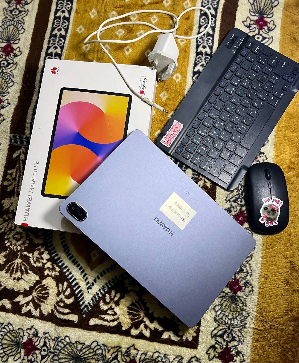 ايباد Huawei MatePad SE 11 ذاكرة 128 ذاكرة الوصول العشوائي 8 جهاز نضيف كلة شغال استخدام شهر واحد فقط كامل الملحقات مع الكارتون والشاحن والكيبورد والماوس سعر 280 الف بية مجال للشراي مكاني بغداد ***********