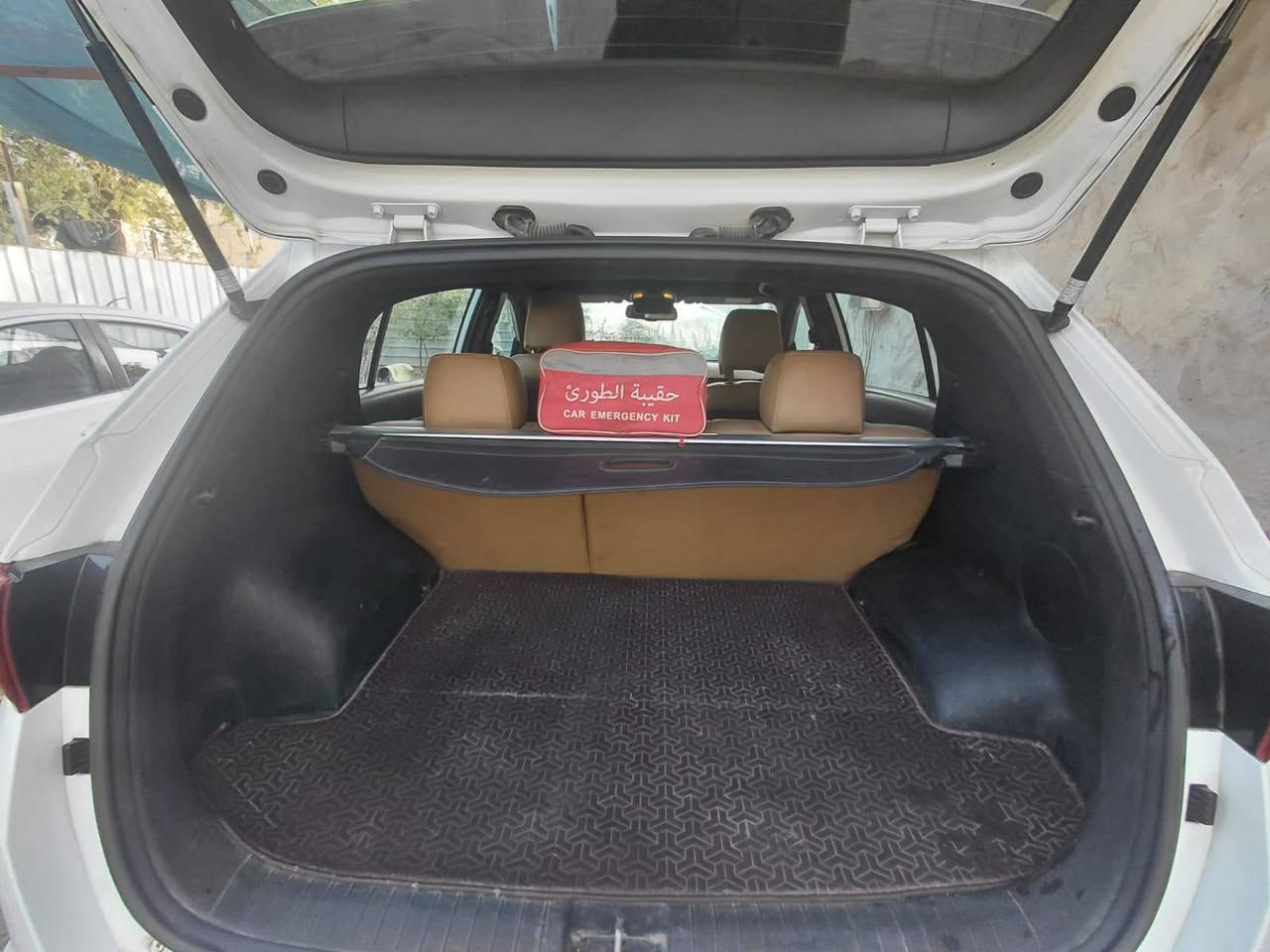 السلام عليكم :
سبورتج للبيع موديل 2018 السيارة جديدة بمعنى الكلمة السيارة ماشية 81 السيارة بصمة مكينة 4 سلندر مكينة 2000 جديدة السيارة كما موضح  في السونار 
ملاحظة :  ترهم مراوس بين سورنتو 2020 / 4 سلندر خليجي بيه صبغ 
مكان السيارة :  نجف
الهاتف:  ***********
السعر :  185وبيها مجال
