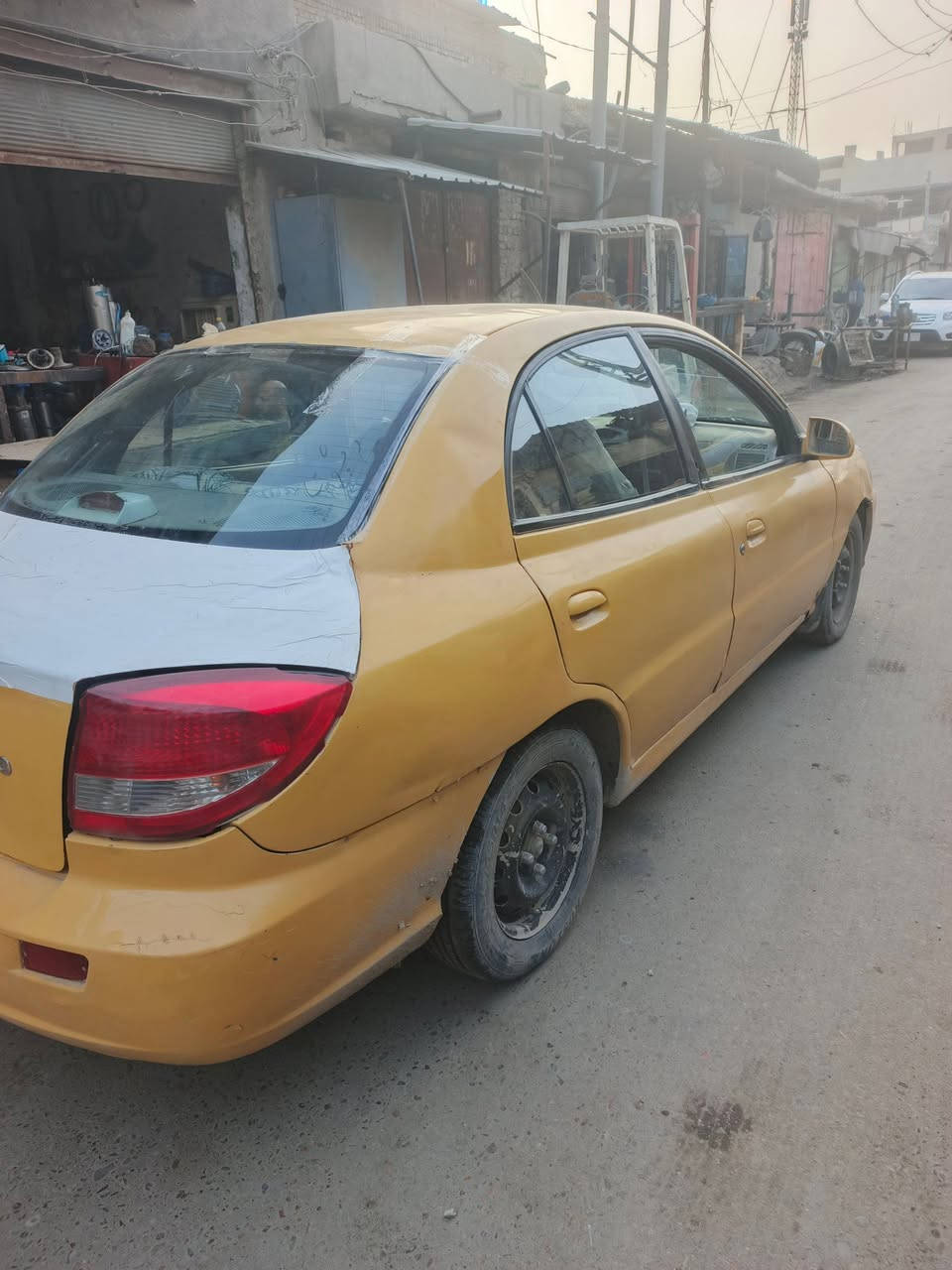 السلام عليكم كيا ريو ٢٠٠٤ رقم بغداد السنوية ماساقطة كير محرك تبريد كله شغال مكاني حلة مركز مدينة السعر 24 وبيها مجال للتواصل ***********
