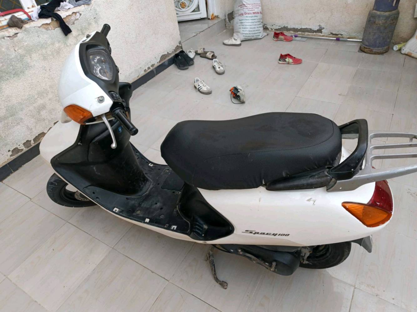 سبيسي ياباني مفتوحه رايمر نعومه فول نقص فقط باتري شلعه ومعدل دراجه خير من الله 