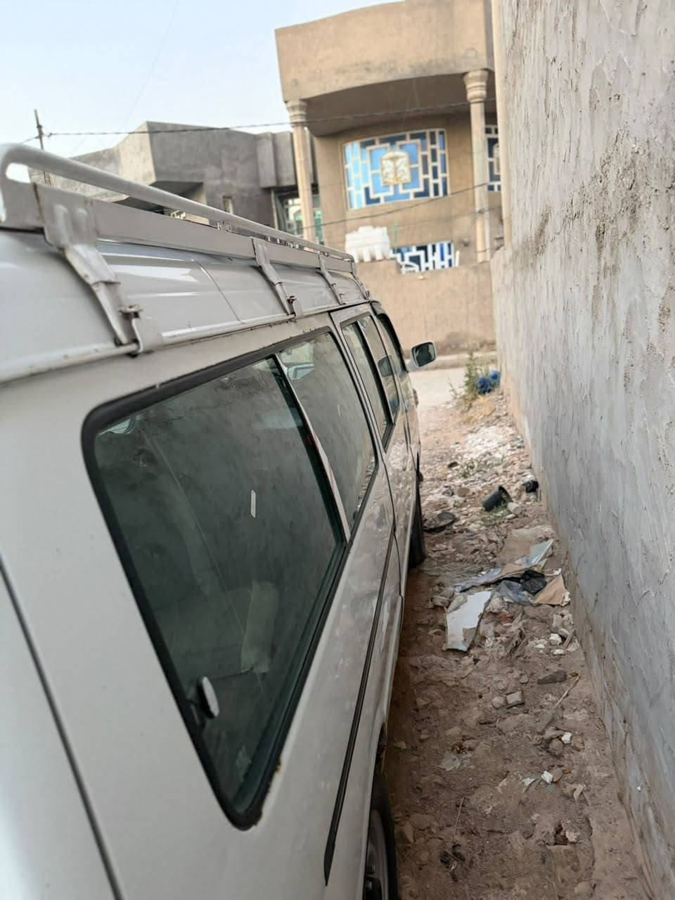سلام عليكم جنبي ناصي سياره حره باسمي رقم نكليزي بصره نضيفه سياره مكينه كير اكسن حداديه جاهزه عوزه بس كاعيه مكاني نجف كوفه ناحية العباسيه رقم تلفون ***********

