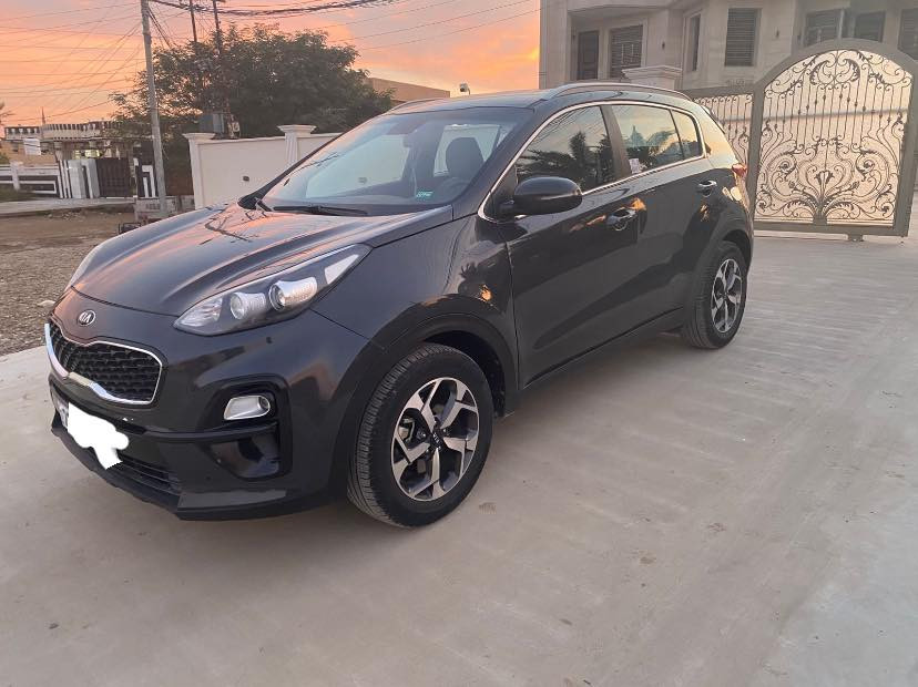 السلام عليكم || مده مده سنه ما اشغل بل اقصاد ولا اشتغل بدون مقدمه 
سبورتج موديل 2019 لون سمنتي خليجي كفاله عامه شماليه السياره مابيهه نقص برغي مقدمه من (90$ الى 100$) والباقي من السعر مده سنه مو شراي لا تتصل ولا تعامل 
___________

للاستفسار والاتصال / ***********📞✔️.
