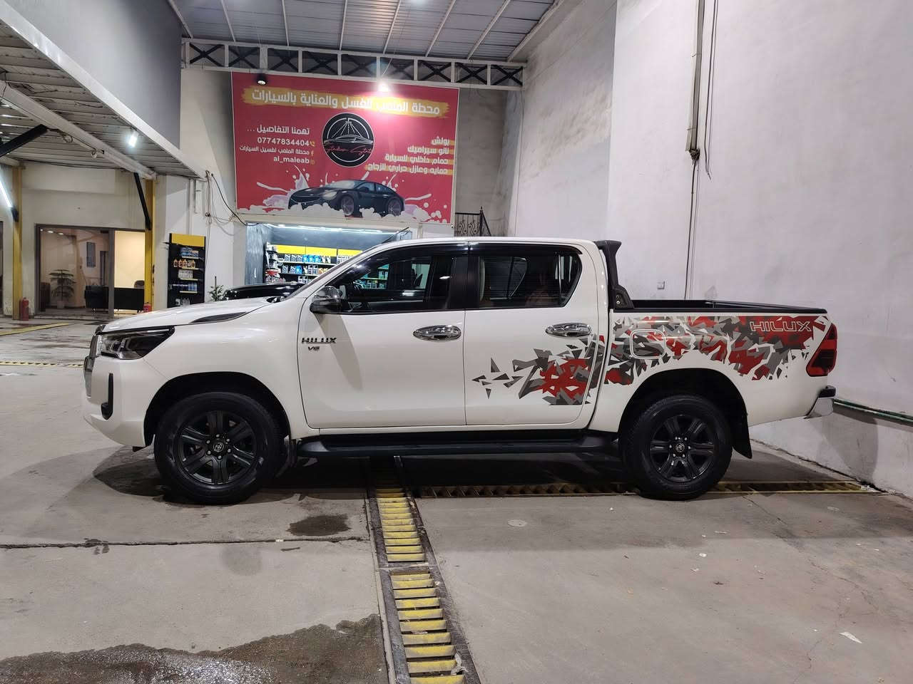 هايلوكس 2022 سيارة ماشية 64 الف
خليجية بيهة باب يمين واليسار تبديل مع صبغ

موضح السونار

رقم أربيل

مكينة 4000

V6

مري شفط

السيارة سعرهة 270 بيهة مجال
***********
