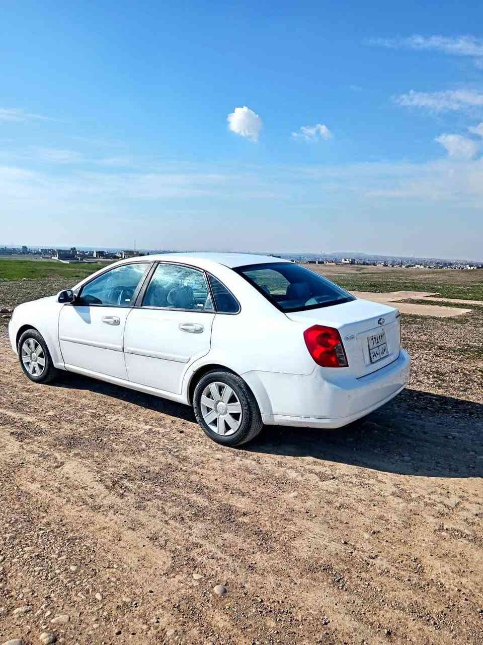 أوبترا موديل ٢٠١٠ سنوية الـــ ٢٠٢٦ بدون ضربة بدون اي ضرر بيها شخط بابين من جهة النفر مرشوش شرط بدون دواخل سيارة جاهزة من كل النواحي  صدر تايرات كهربائية  تدفئه تبريد كل شي شغال محرك بي بدايه بخار بدون تنقيص تريد تحول تريد وكالة يرهم السعر المطلوب السعر ٨٣ وبيها مجال قليل   رقم الموبايل ***********
