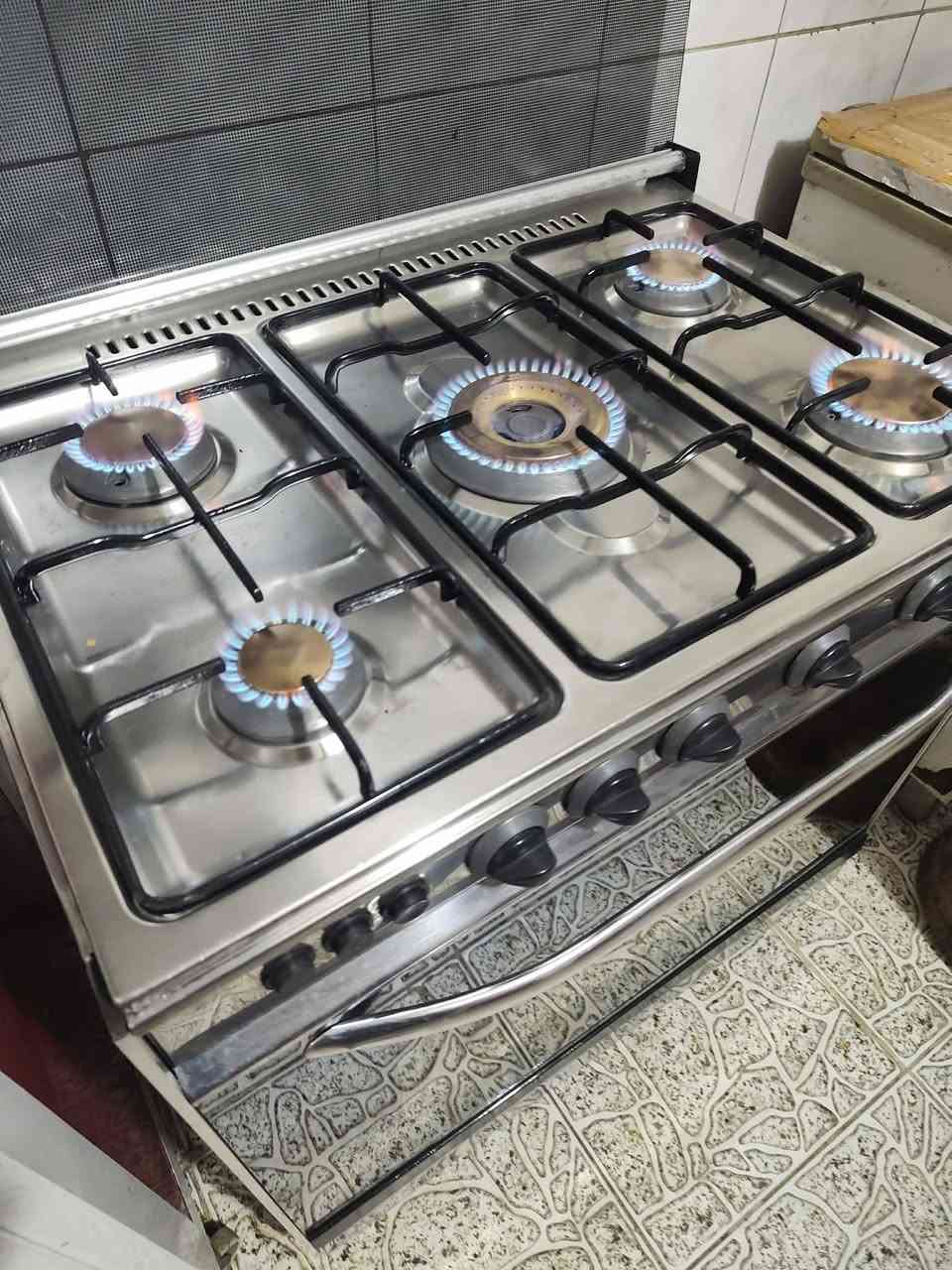 طباخ اديال مصري 5 عيون سعره 215 وبي مجال قليل العنوان الدوره ابودشير واكوتوصيل


**إذا كنت صاحب هذا الإعلان وتريد حذفه لأي سبب، رجاءا أرسل رسالة إلى الدعم الفني**