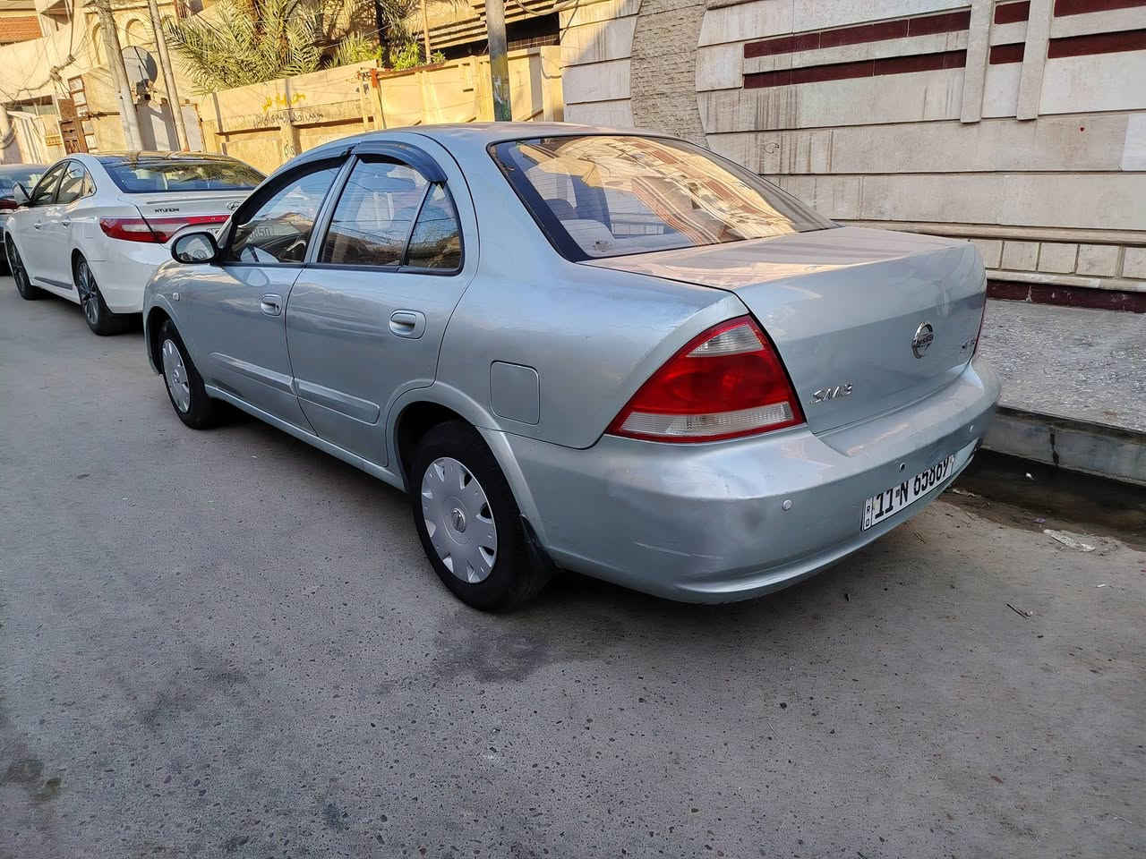 نيسان سني موديل 2007 محرك كير اوتو وتبريد بحاله جيد جدا السعر 82 مكان بغداد *********** بيه صبغ جاملغ ات خلفيه واردات بدون داخل
