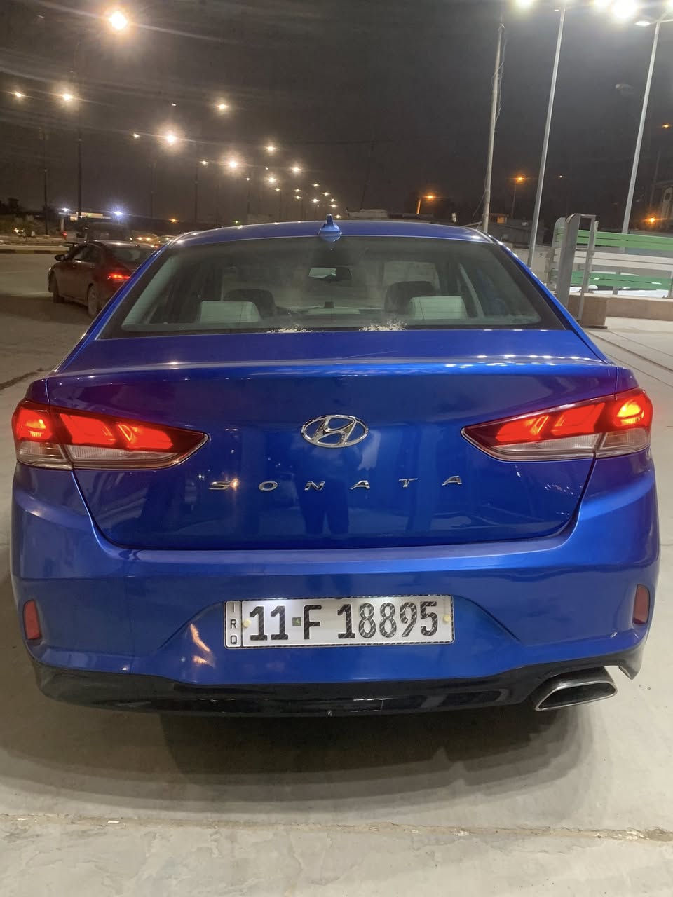 سلام عليكم سوناتا 2019 حادثها جاملغ فقط مبدل والبنيد مرشوش كلير بدون دواخل والباقي كفاله عامه
من كلشي حته بارد مابيها 
السياره جديده كلش برغي ممفتوح بيها ماشيه 75 mi 
كير ومحرك ع وضع الشركه مامفتوح بيهن برغي 
فول مواصفات عده الفتحه 
بصمه  
كشن كهرباء 
رادارات جانبيه 
اشاير بلمري 
تحكم مقود جهتين 
شاحن لاسلكي 
شاشه ابل كار بلي 
كامره دواره 
داخل جلد 
قطعتين تبريد 
صندوق بصمه 
كشاف امامي + منضومه زنون 
يدات وترايش نيكل 
ويل كروم

جاهزه وكامله مكمله ماتصرف عليها كلشي
سعرها 130 وبيها حك جيتك للطيبين 
مكانها بغداد البلديات 
هـ/ ***********
