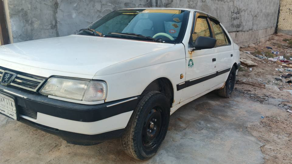 بيجو روى 2010 تبريد كهربائيات كلها شغاله مكينه وكير حلوات رقم بصره الماني سنويه منتهيه سعرها 17 وبيها مجال راعيها بلمعقل بس ماندله ورقمه راح مني ابيعلك كوم حديد لا تخابرني جوه ال15 مابيع سياره حلوه وبديها حلو وغرفتها نضيفه *********** البصرة, العراق
