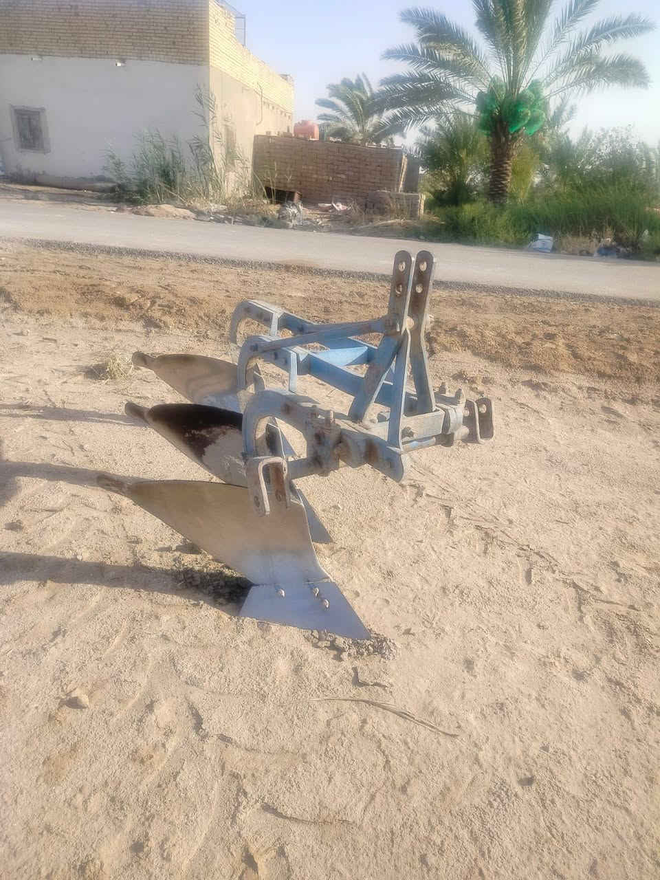 سلام عليكم فدان تركي البير للبيع  نضيف وسجج جدد مكاني ناصريه ***********
