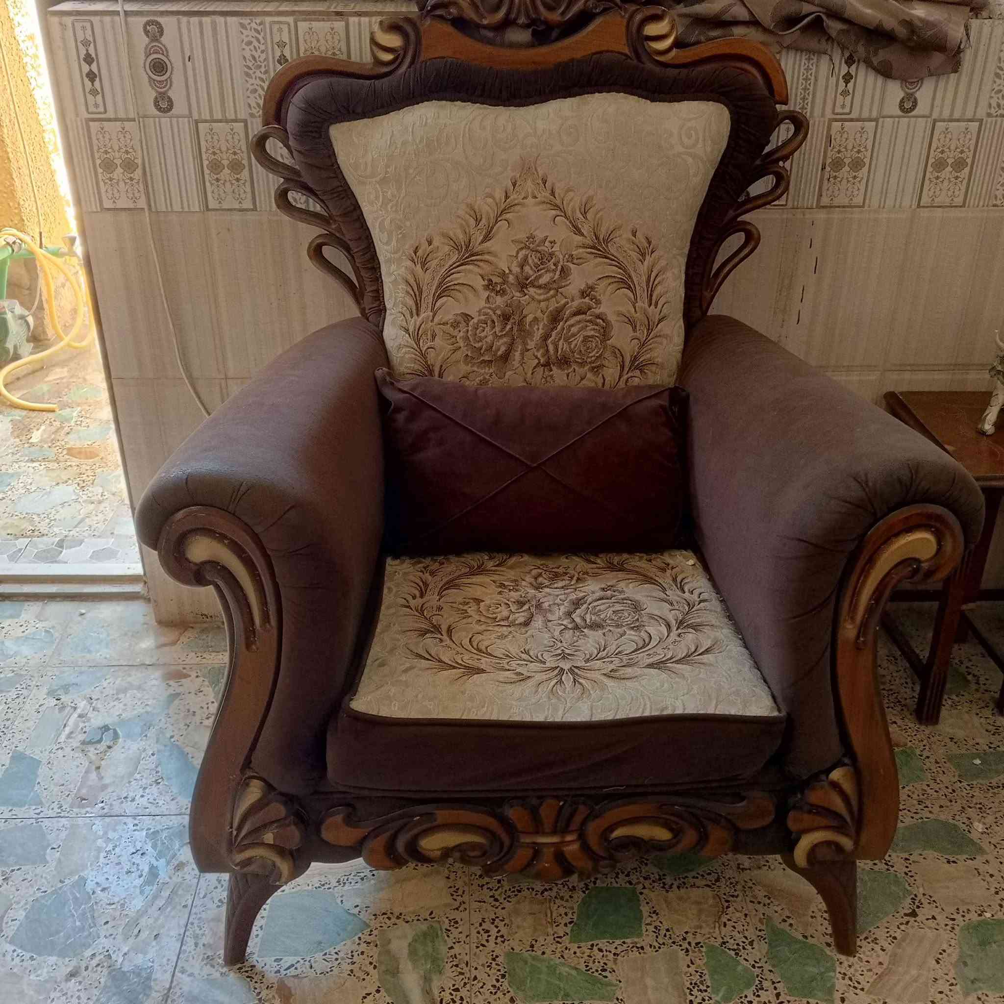 تخم مستعمل سنة اخذتة بمليون 300 مابي ضرر 8مقاعد ابيعة 400بغداد الشعب حي البساتين


**إذا كنت صاحب هذا الإعلان وتريد حذفه لأي سبب، رجاءا أرسل رسالة إلى الدعم الفني**