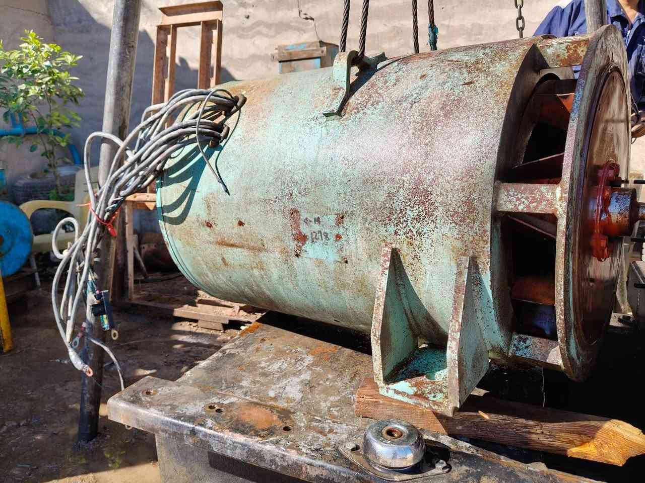 راس توليد ٣٠٠كيفي السعر اتصل اوتدلل مكان ديالى بلدروز للاستفسار الاتصال بالرقم*********** واتساب***********
