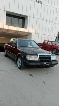 مرسيدس ٩٠ • مكينة ٣٠٠٠ • بدون أوراق