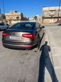كادنزا ٢٠١٥ خليجي بيها اربع قطع كير ومحرك كفاله عامه ١١٥ ‭٠٧٧٦ ٥٤٤ ٣٨٤...