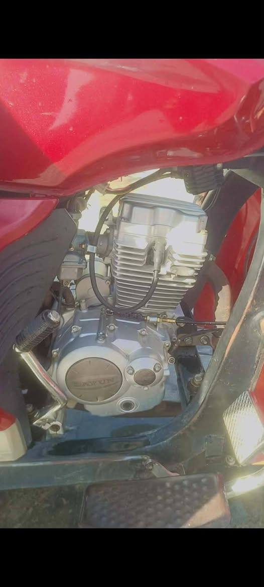 سلام عليكم شباب ستوته للبيع مرقمه اصوليه تحويل ثاني يوم موديل 2019 
نضافه فول محرك خير من الله مكان شهربان حي لمهدي السعر مليونين وبيهه مجال للشراي ***********
