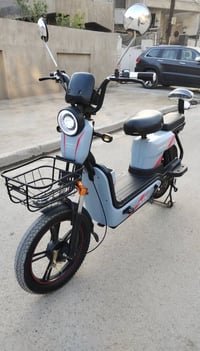 دراجه شحن نظيفه جدا مزوده ببطاريات ممتازه جدا قبل شهر شديتهن 5 عدد اشت...