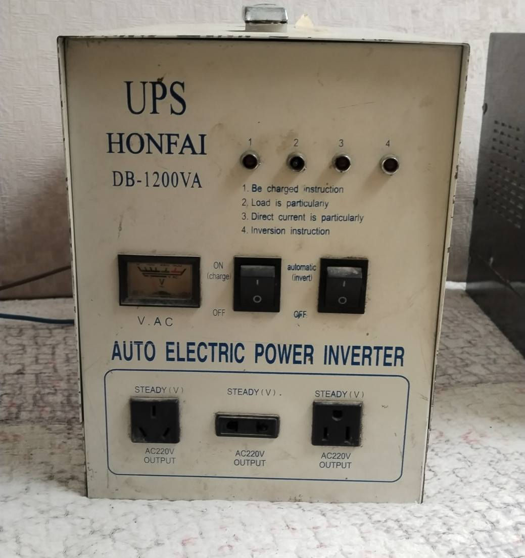 انڤکتەر 12 ڤۆڵت 3 ئەمپێری سافی کارەبا دەدا ئۆتۆیە تۆماتیکی شەحن دەکاو کارەباش دەدا بەبێ دەسکاریکردن *********** أربيل, العراق
