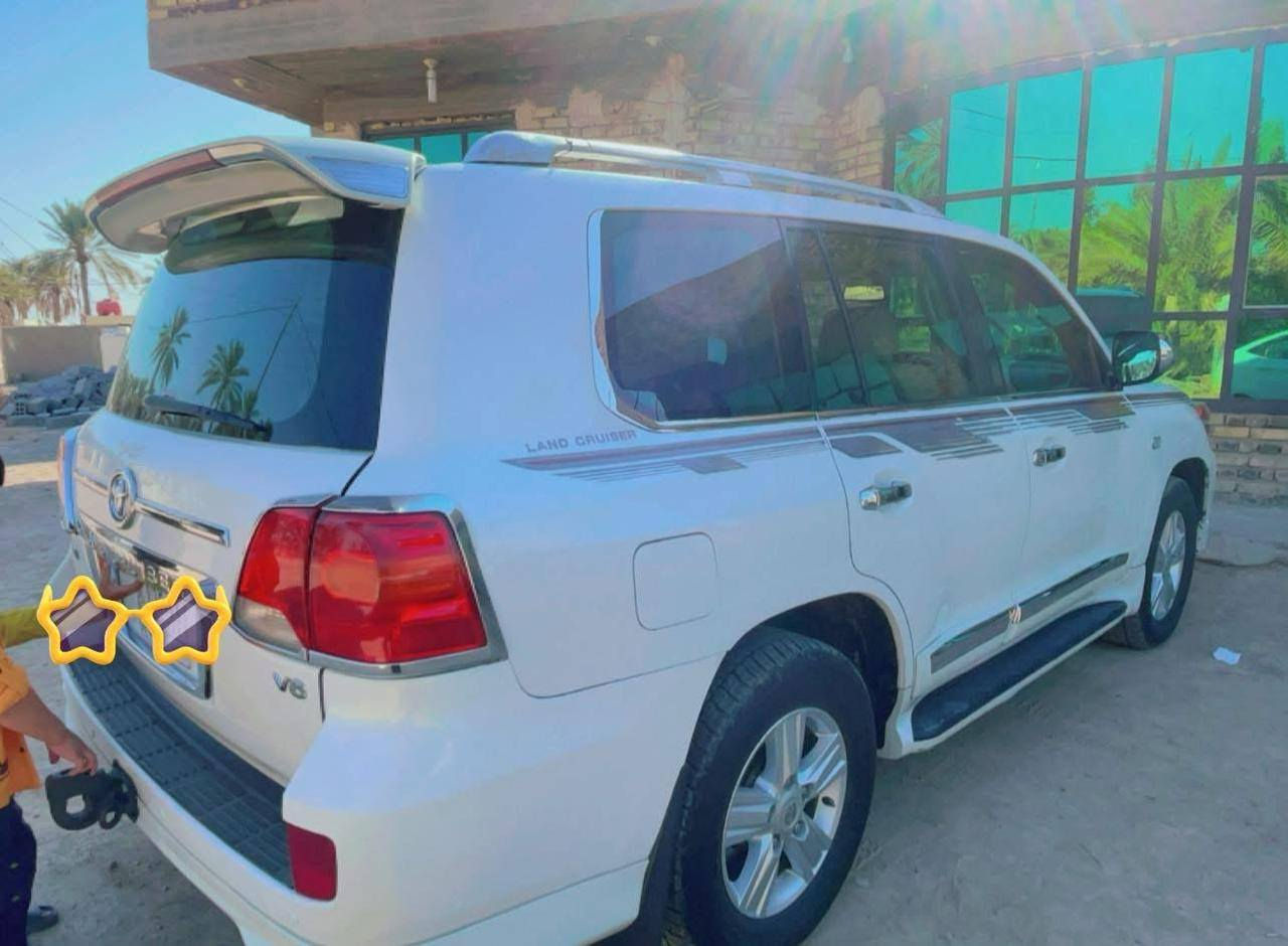 السلام عليكم
لاندكروزر GXR 2009 محدث 2014 لايتات ودعامية فقط !

مكفولة كفاله عامه فقط.. 

جاملغ الأيمن بي بارد قليل والباب الي خلف السائق بيه شويه صبغ ويه التريشه 

سونار موجود 

___________________

حجم المحرك : V6 

فور ويل

أشاير بالمري

أشاير بالجاملغ 

بصمة أبواب

حساسات خلفي 

ثلاجة 

شاشة كبيرة 

كامرة خلفية 

كامرة أمامي 

هوك خلفي 

ماشية 370 ألف

حدادية وتخم تاير جديد

رقم بغداد مشروع وطني بأسمي تحويل بنفس اليوم

السعر : 280 بيه مجال بسيط 

العنوان 📍 : بابل 

متواجد على الرقم فقط
***********
