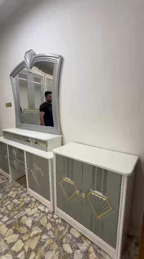 اخوكم حسين الخالدي ان شالله بنال عجابكم الاستفسار ***********
