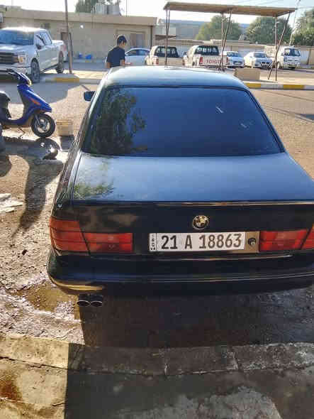 بي ام حجم 525 موديل 1990 مكينه كبس المرغوب  رقم سليمانيه سنويه ورقم لحد 2029 جام كهربائي دواخل نضيف تخم ويل رياضي ضرر جاملغ امامي فقط 
السعر 44 وبي مجال 
مكاني ديالى / خانقين
***********
