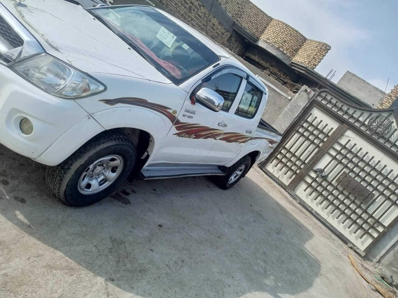 سلام عليكم بيكم فورويل موديل 6 لسيارة جديدة مكينة وكير شرط لعنوان ديوانية لمهناوية ول ستفسار عل لرقم ***********
***********
