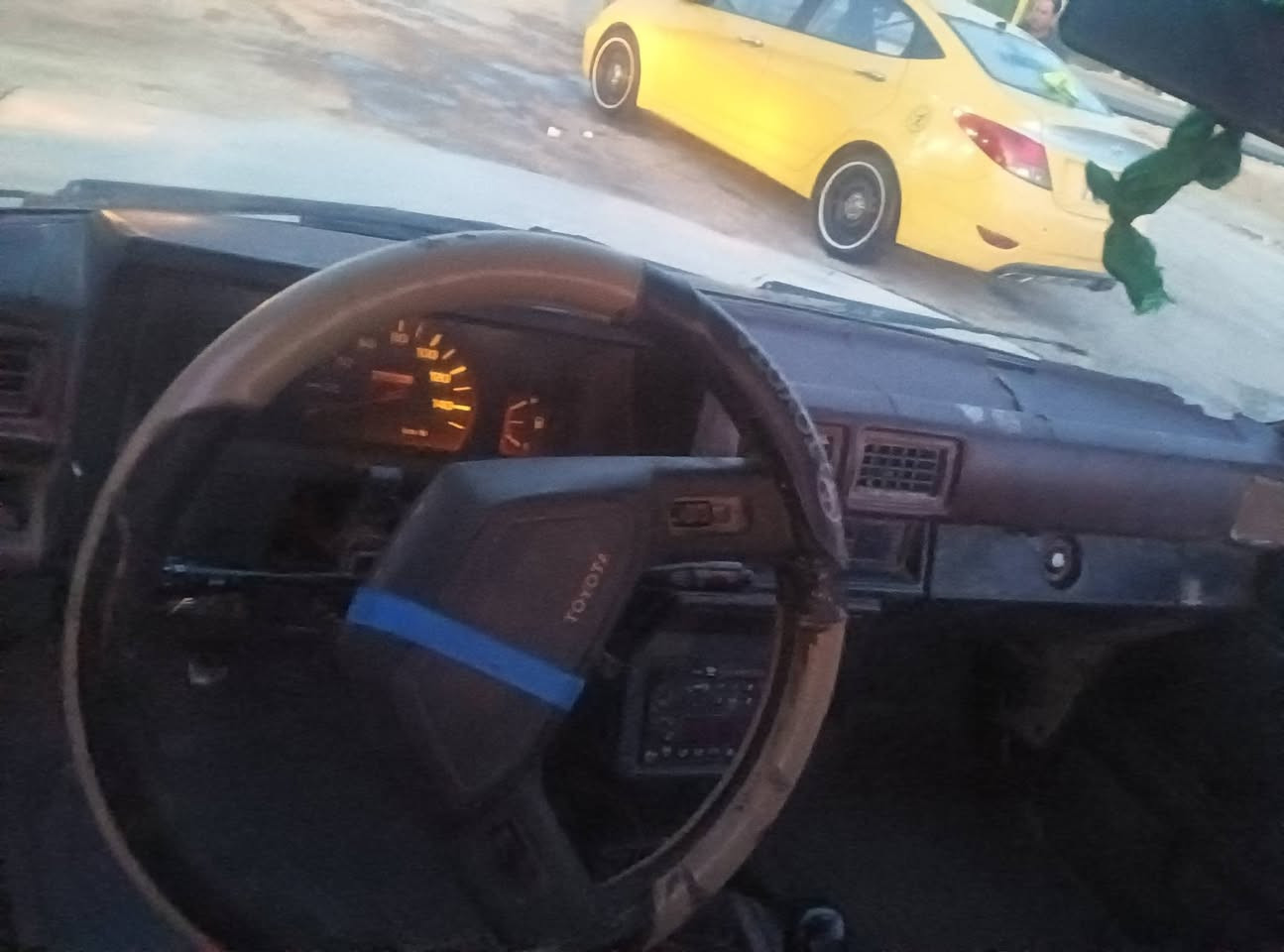 بيكم موديل 97 رقم انكليزي مابيها ايي شي بس عوزها صبغ 
السعر 50 وبيها مجال الرقم***********
