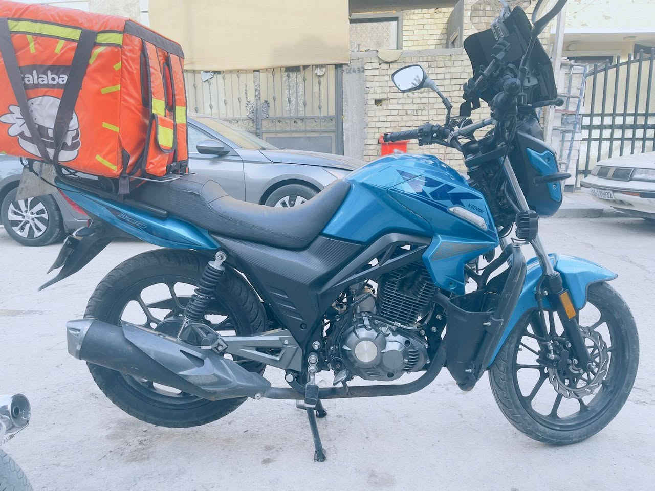 .
دراجة RK
موديل 24
المكينة 200 مكفولة
مرقم اربيل 
الدراجة احلى من التصوير 
مكاني بغداد الدورة 
السعر مليون و800 وبيها مجال حگ الجية 
للتواصل ***********
