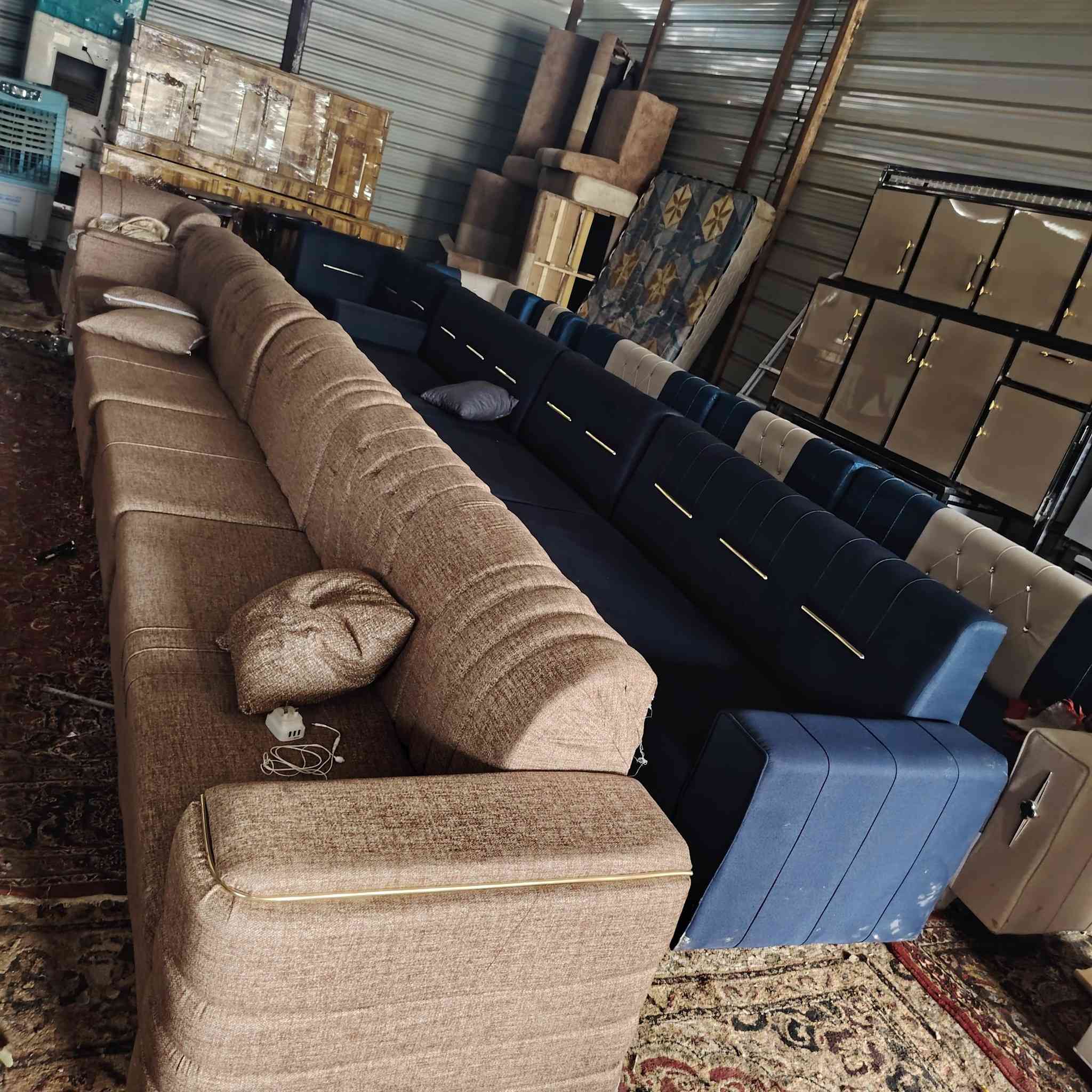 انواع الاثاث المنزلي للبيع والمراوس وبأسعار مناسبة للاستفسار راسل الصفحة او اتصل *********** 
ملاحظة. اشتري جميع الاثاث المنزلي والغرف النوم العراقي واتساب ***********
